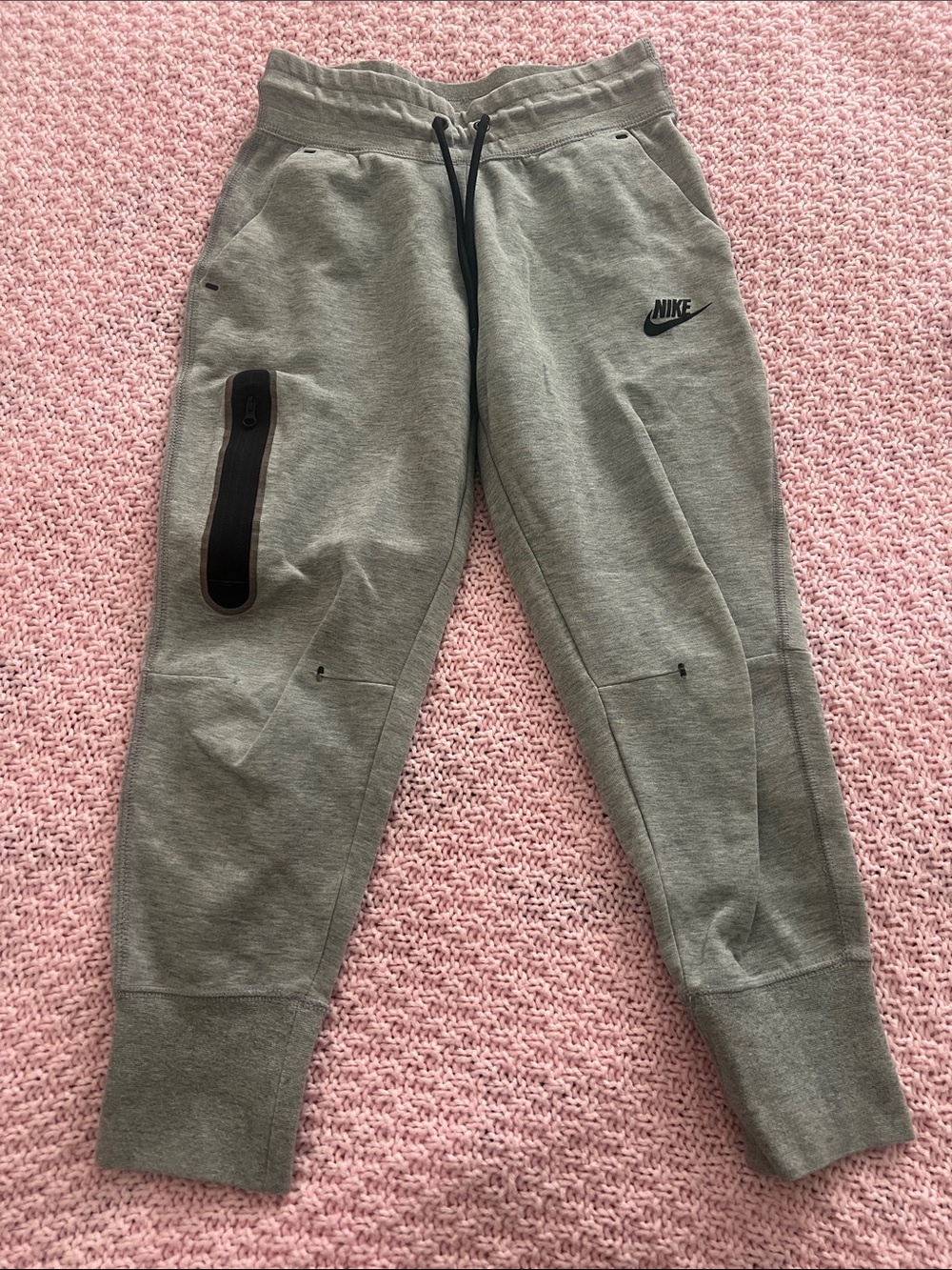 Nike Tech Gray Jogger Sweatpants with Zip Pocket Size Small